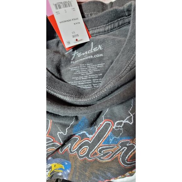 Fender Guitars Men's T-Shirt Genuine Merch USA Flag Eagle Gray Vintage Wash XS - Picture 4 of 4